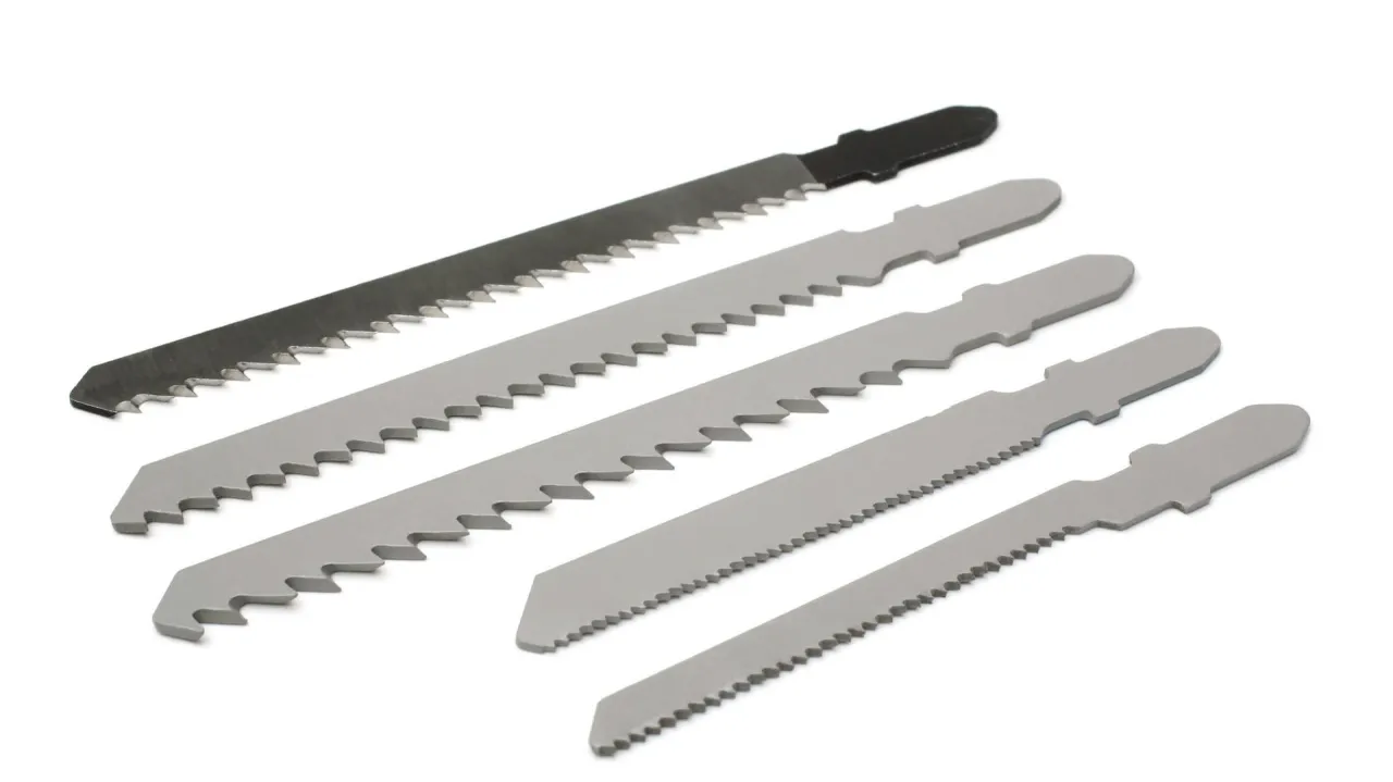 Jaki brzeszczot do blatu kuchennego: wybierz najlepszy do cięcia