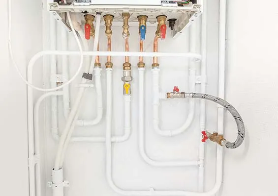 Czy można zabudować rury gazowe? Sprawdź zasady i bezpieczeństwo