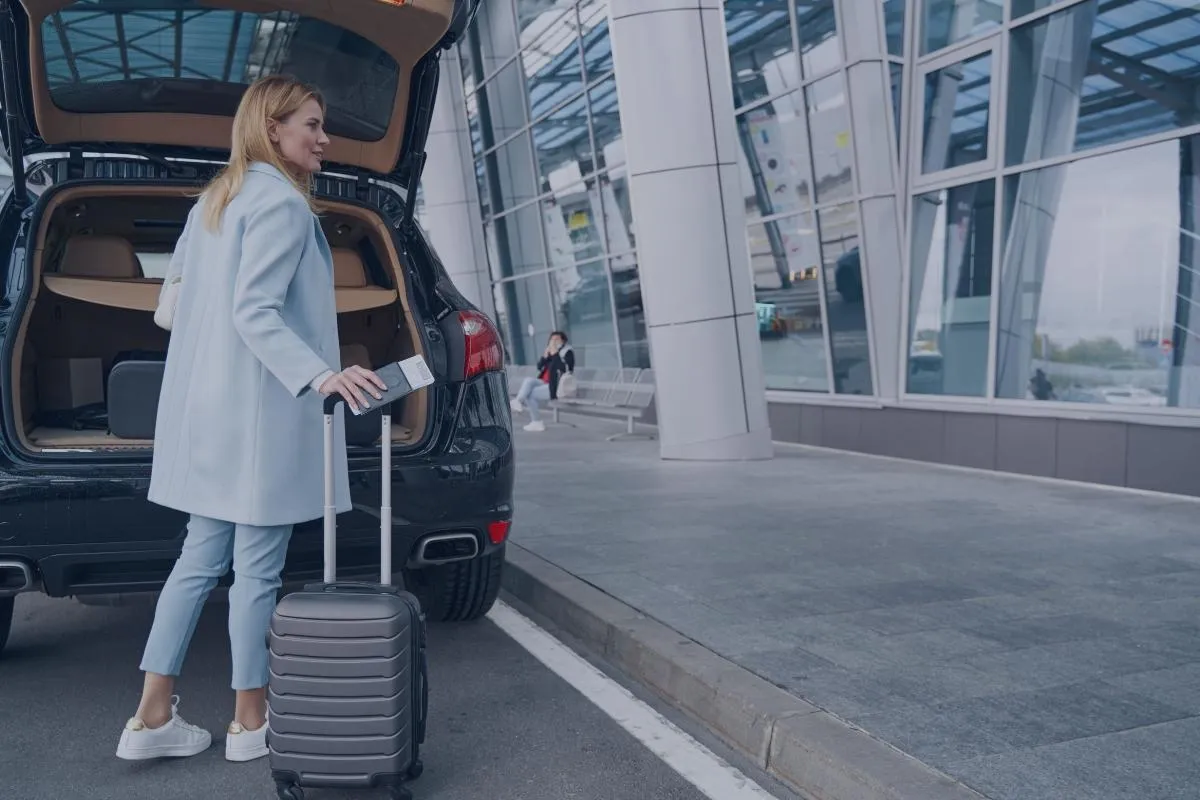 Jak wygląda transfer z lotniska do hotelu? Sprawdź najlepsze opcje
