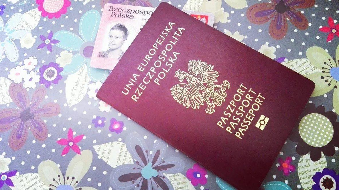 Serbia czy trzeba paszport? Odkryj, jak podróżować z dowodem osobistym