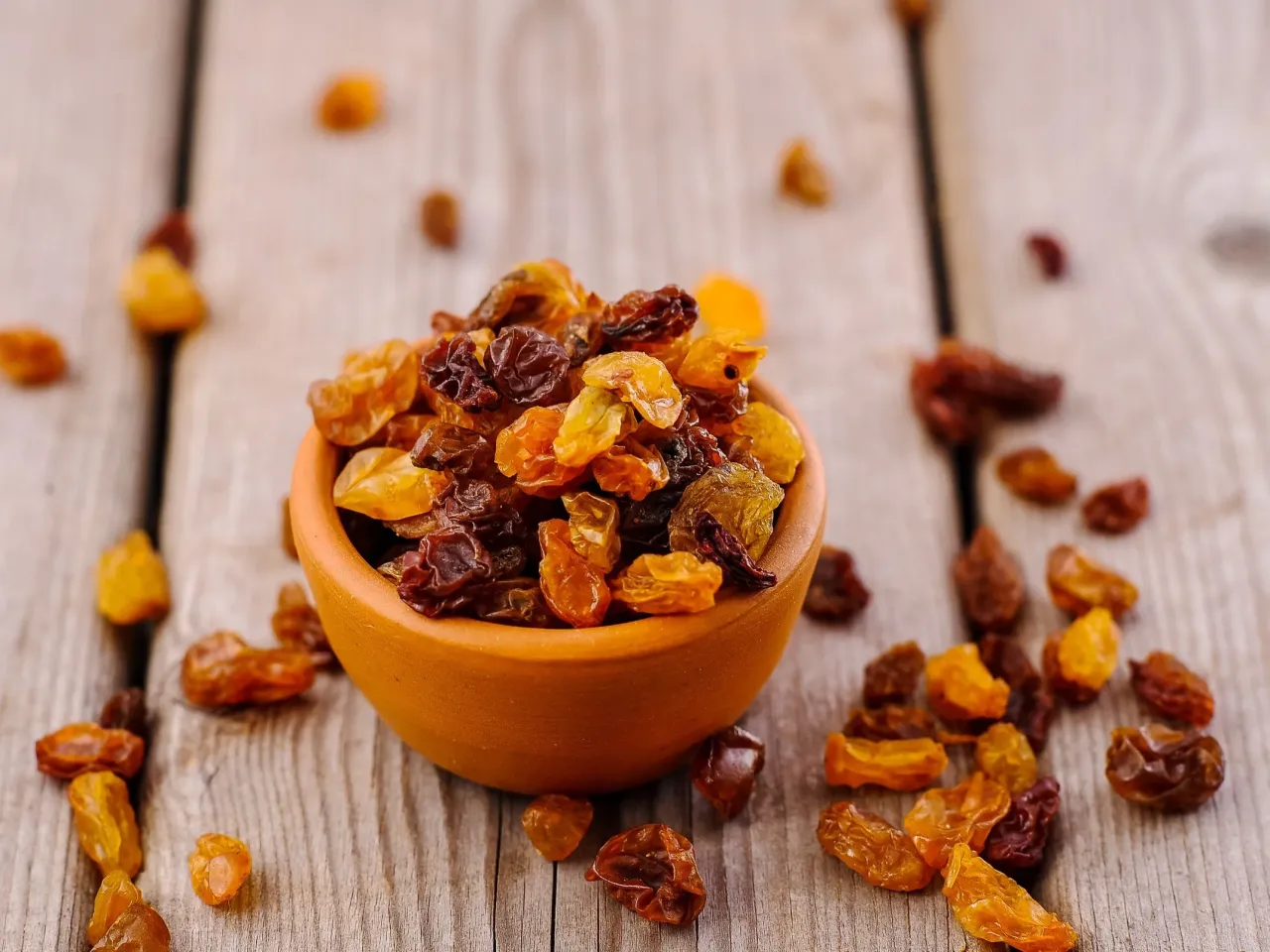 Czy rodzynki tuczą? Odkryj prawdę o ich wpływie na wagę