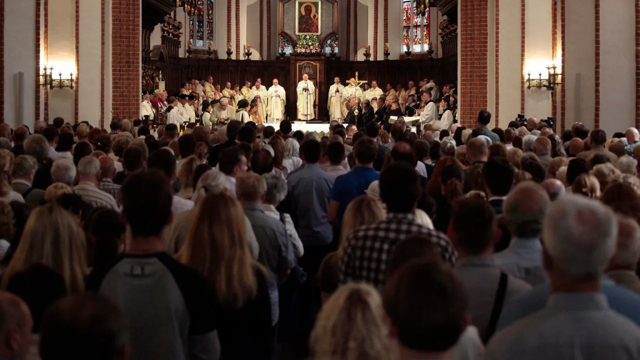 Ile jest kościołów w Warszawie? Zaskakująca liczba i rodzaje