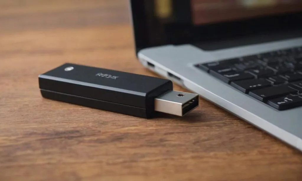 Pendrive co to jest i jak może ułatwić przechowywanie danych