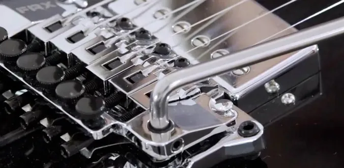 Jak wymienić struny w gitarze elektrycznej - uniknij najczęstszych błędów