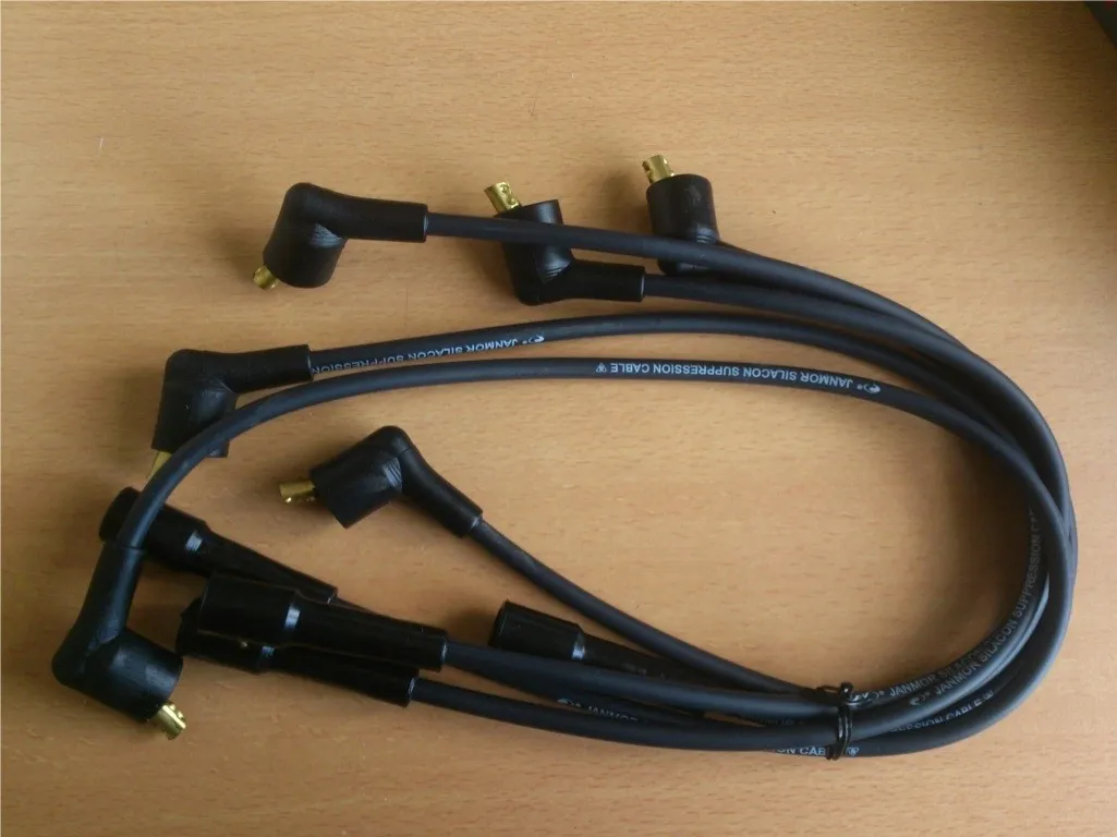 Objawy uszkodzonych kabli zapłonowych, które mogą zrujnować Twój silnik