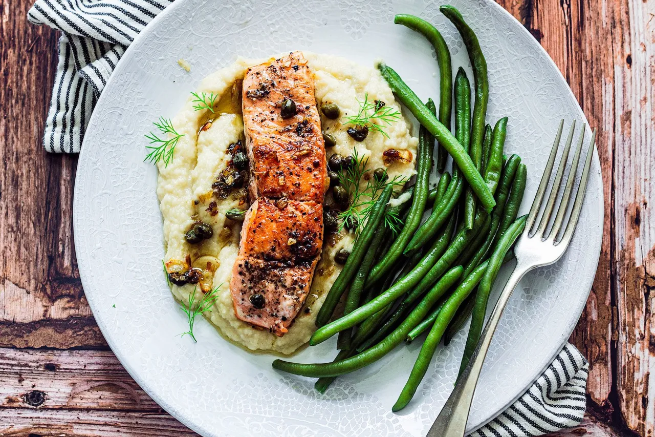 Dietetyczny łosoś bez wyrzeczeń: Proste sposoby na zdrowy posiłek