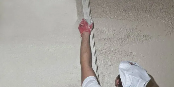 Czy Goldband nadaje się do łazienki? Odkryj jego właściwości i zastosowanie