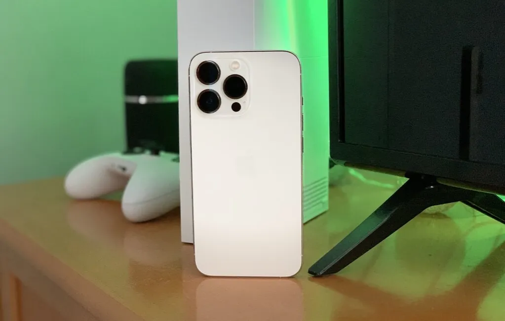 Dlaczego iphone 13 pro jest niedostępny i co to oznacza dla użytkowników