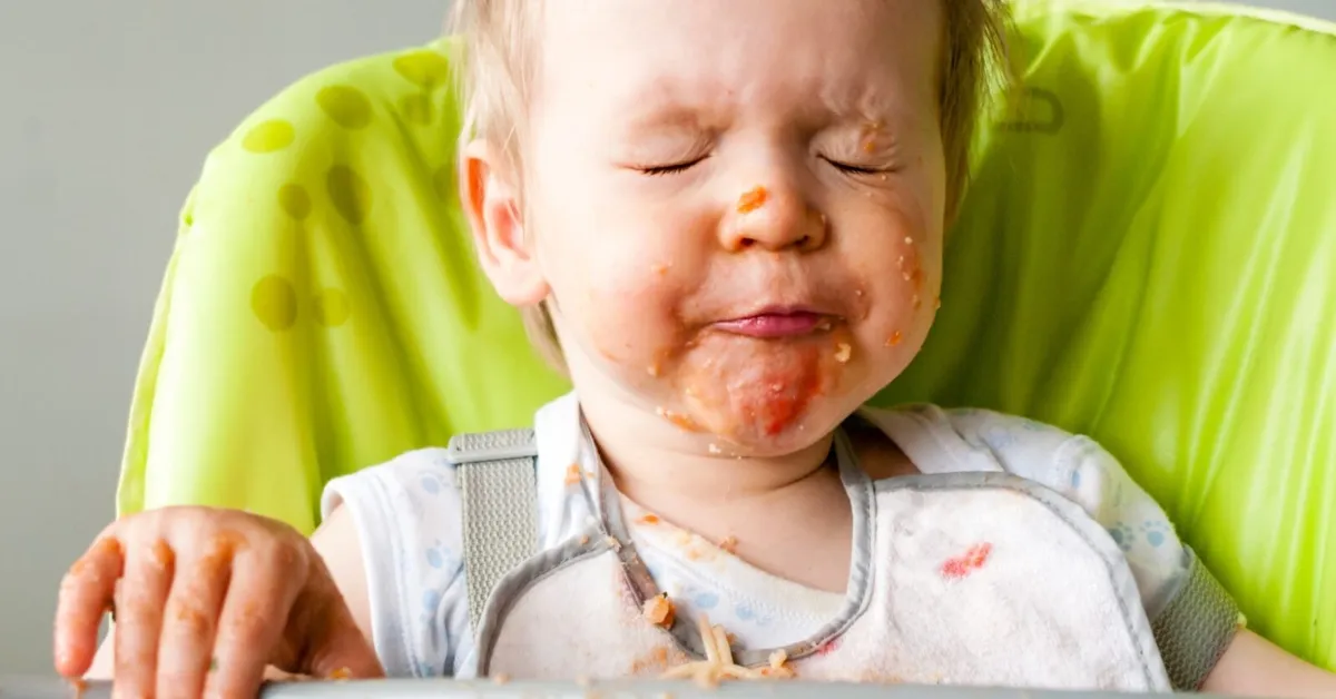 Co może jeść 7 miesięczne dziecko? Bezpieczne i zdrowe opcje żywieniowe