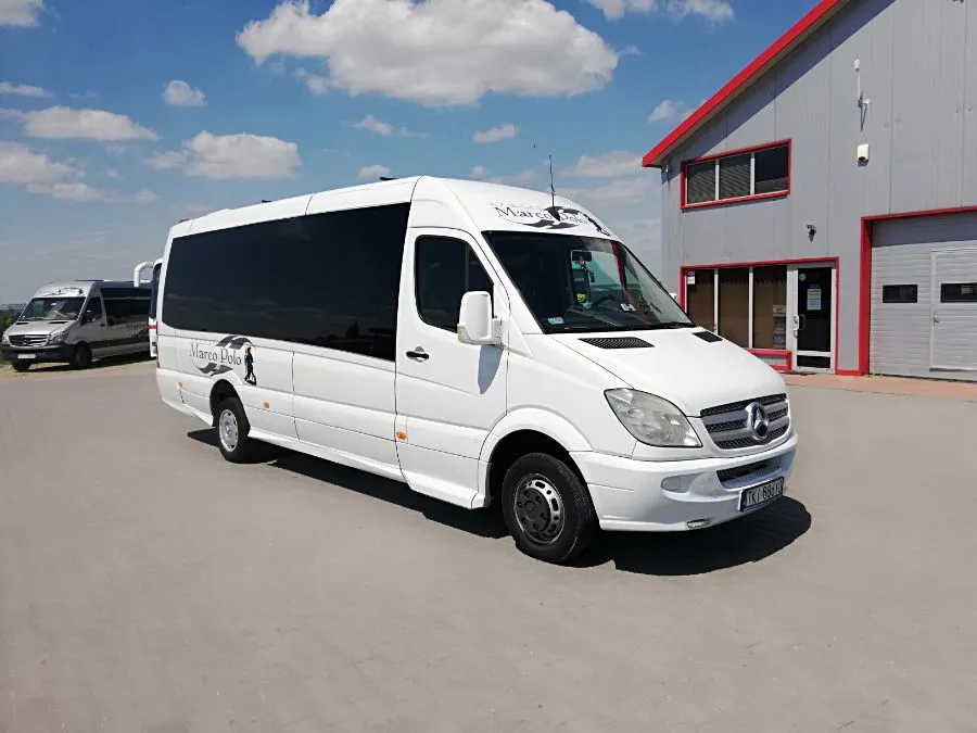 Skąd odjeżdża bus Marco Polo w Rataje? Sprawdź ważne informacje