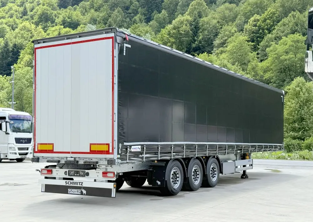 Jaką długość ma naczepa tira? Kluczowe wymiary i różnice