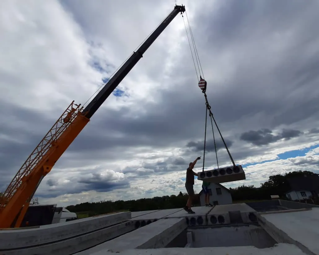 Płyta żerańska: cena za m2 i aktualne koszty w 2025 roku