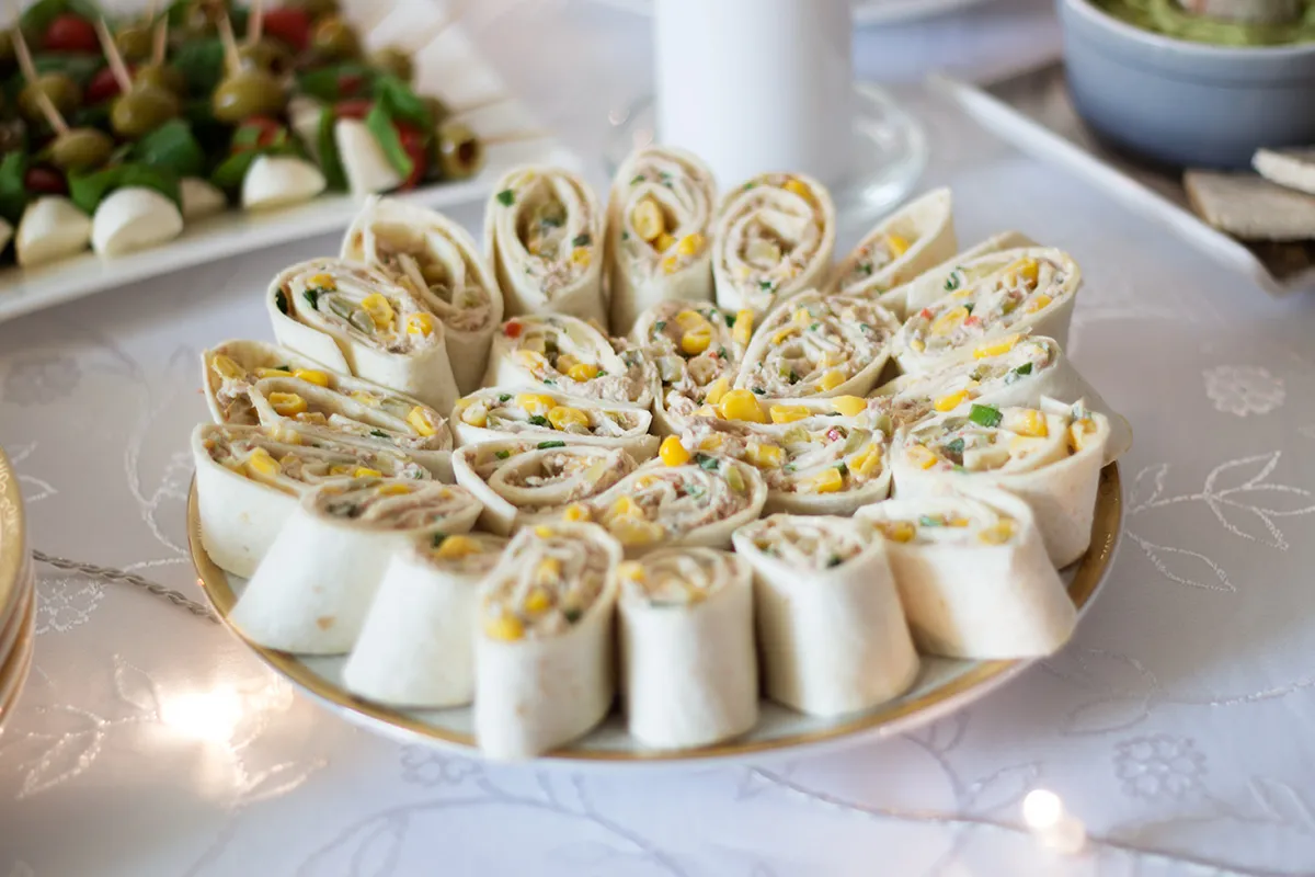 Jak zrobić przekąski na urodziny, które zachwycą Twoich gości?