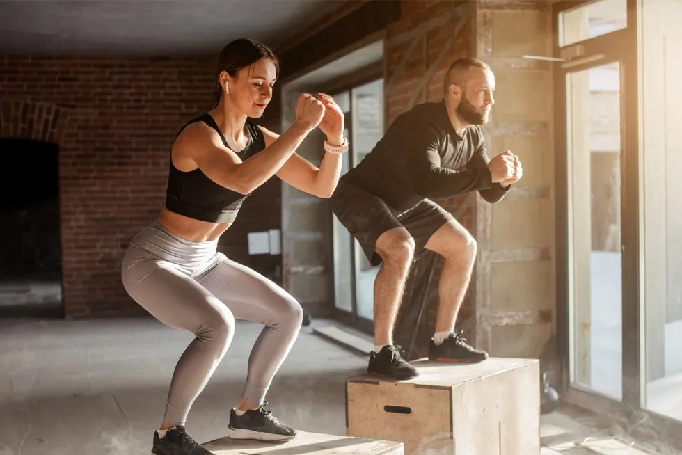 Ile kalorii spala się podczas CrossFit? Sprawdź efekty treningu