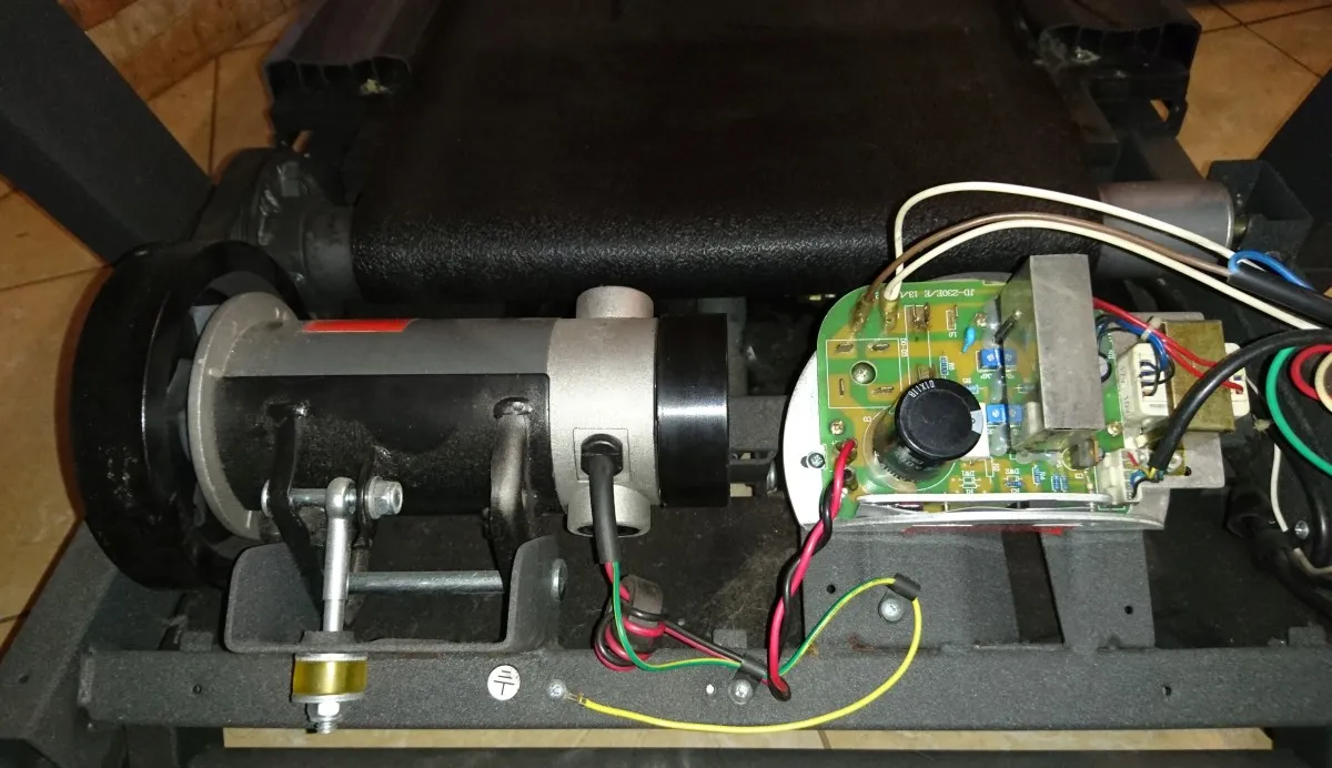 Jak sprawdzić silnik bieżni i uniknąć kosztownych napraw