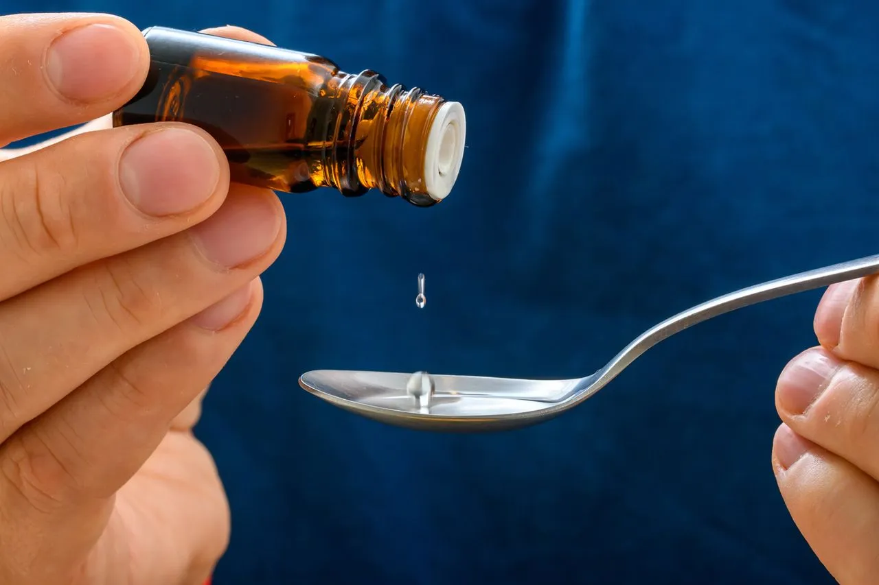 Bezpieczne dawkowanie kropli żołądkowych - odstępy między kolejnymi dawkami