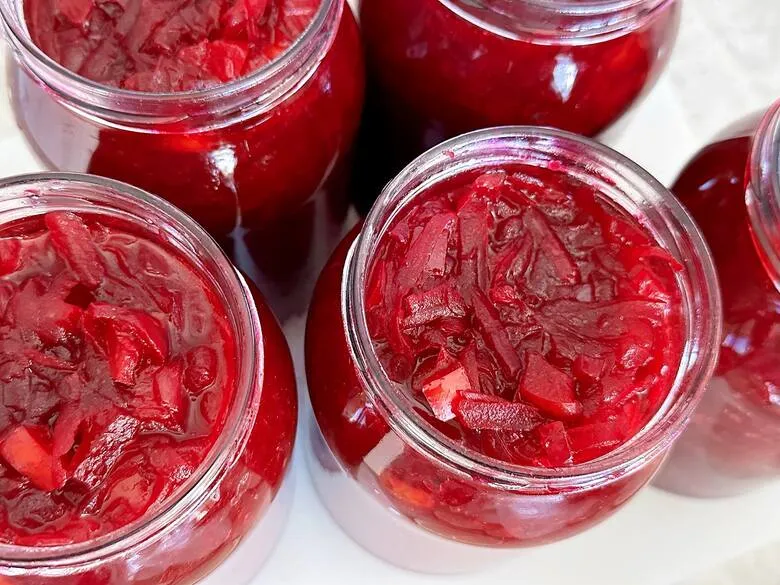 Jak zrobić sałatkę z buraków, która zachwyci Twoich gości?