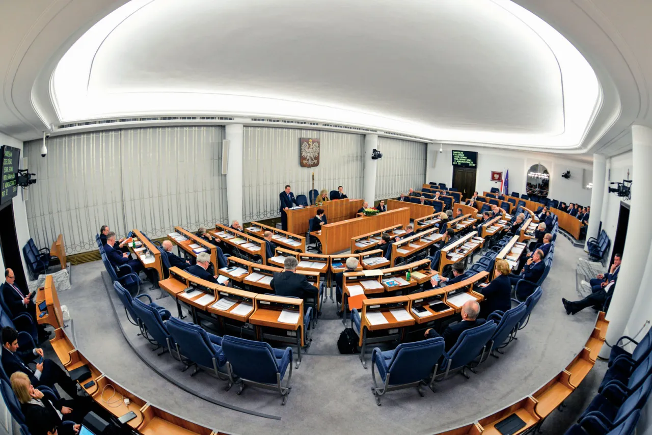 Kto wchodzi do senatu? Poznaj nowych senatorów i ich partie