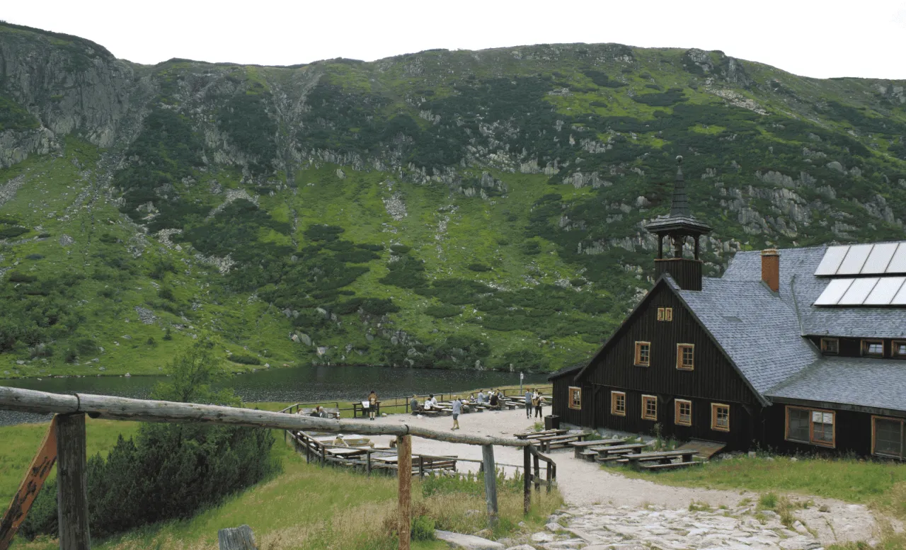 Karpacz: Gdzie spać? Najlepsze noclegi dla rodzin, par i aktywnych!