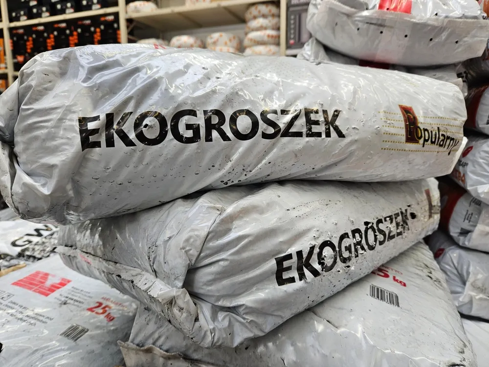 Ekogroszek Karlik czy Pieklorz - który wybór przyniesie oszczędności?