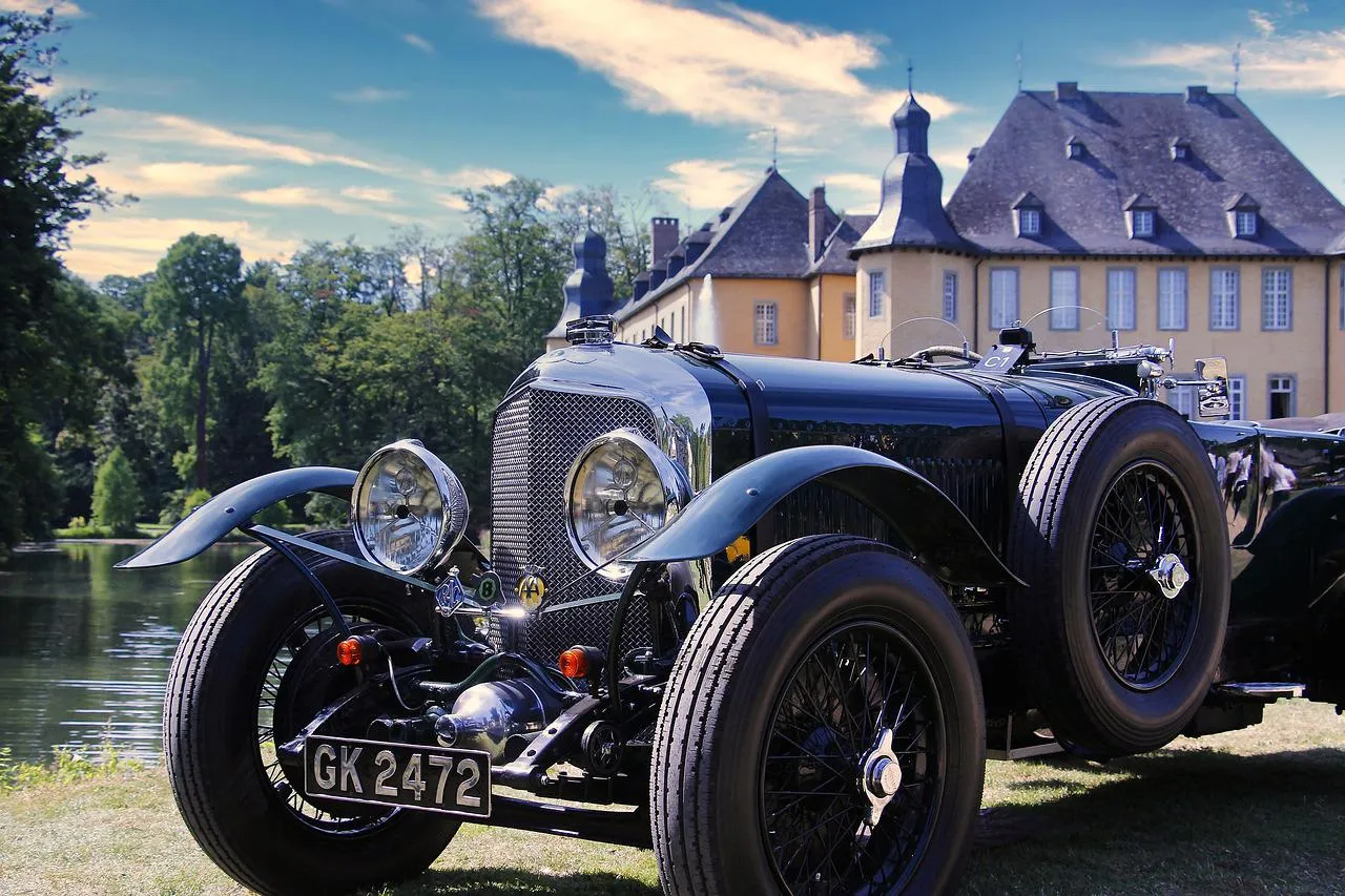Kto wynalazł samochód? Poznaj historię i pionierów motoryzacji