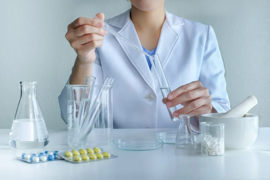 Czy można zażywać wit B complex przy komórkach nowotworowych? Ryzyko i bezpieczeństwo