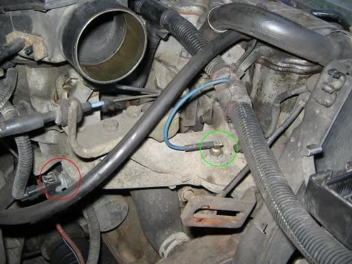 Ukryty czujnik temperatury silnika Opel Insignia - szybka lokalizacja bez stresu