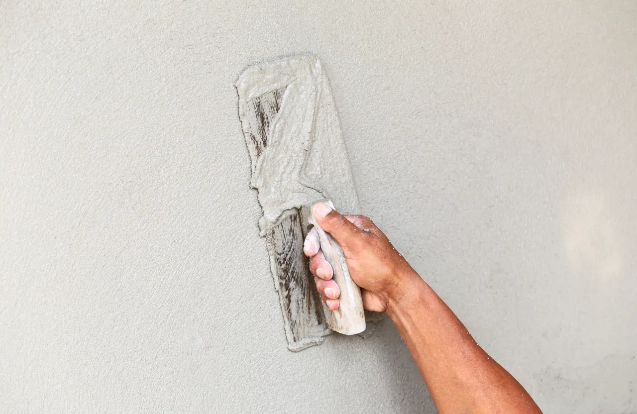 Najlepsza zaprawa tynkarska – uniknij błędów przy wyborze produktu