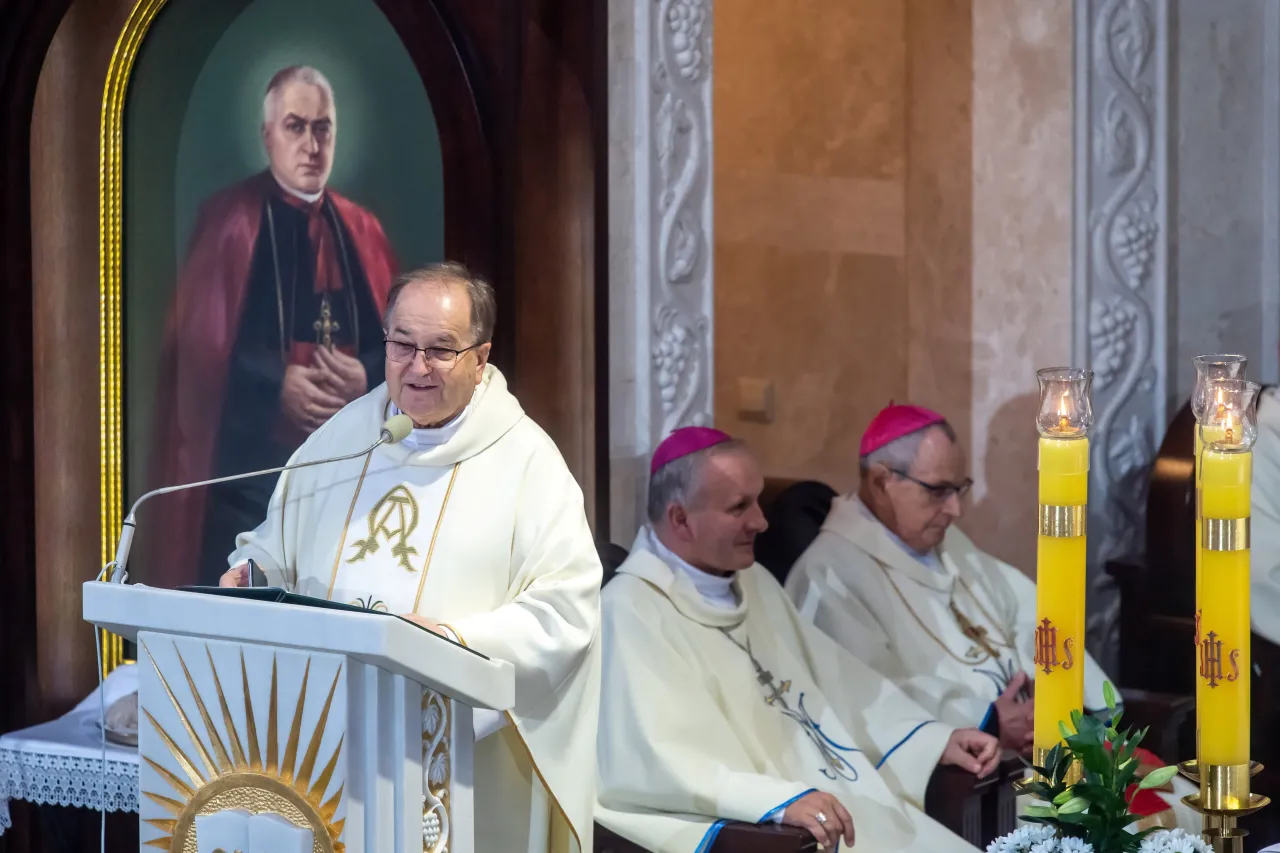 Czy redemptorysta to ksiądz? Zaskakujące różnice i fakty, które musisz znać