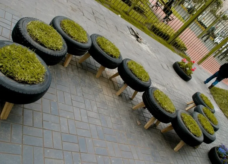 Opony w ogrodzie: Ekologiczne DIY, pomysły i inspiracje