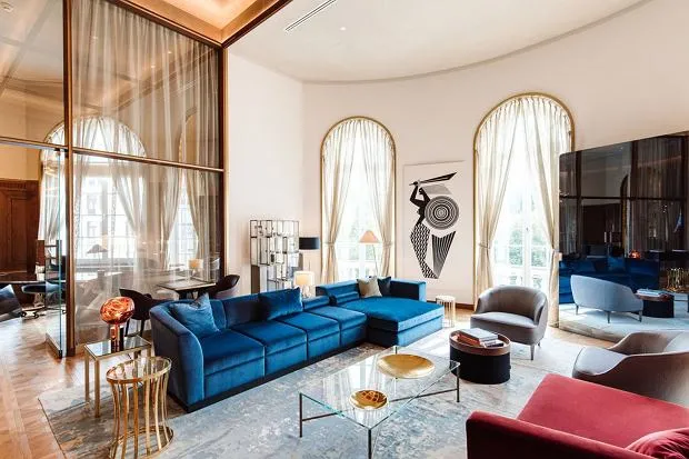 Najdroższy hotel w Polsce: Raffles Europejski i inne luksusowe opcje