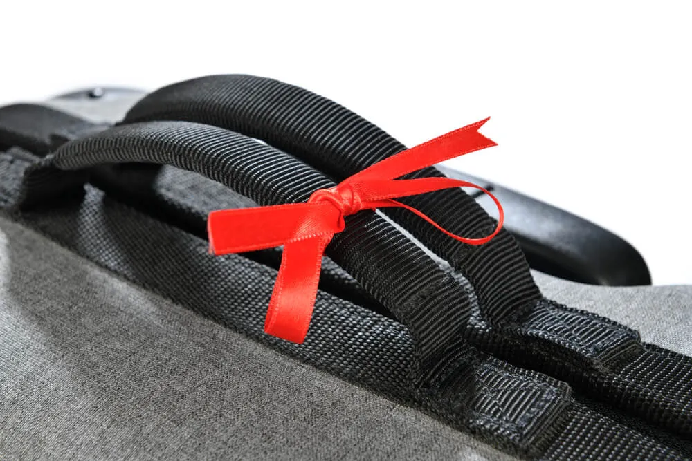 Jak oznaczyć walizkę na lotnisku, aby uniknąć zgubienia bagażu