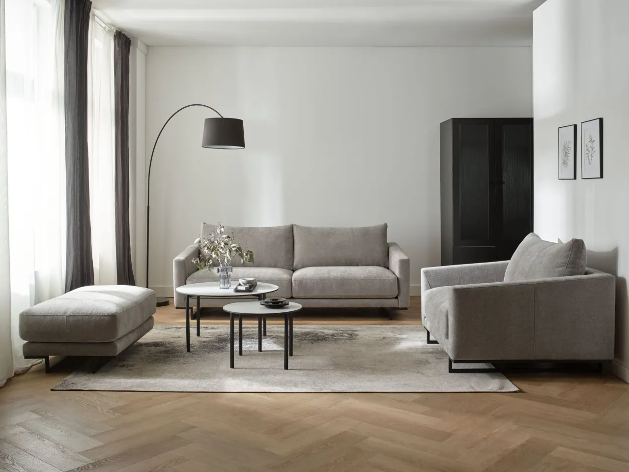Jaka kanapa do salonu - wybierz idealny model dla swojego wnętrza