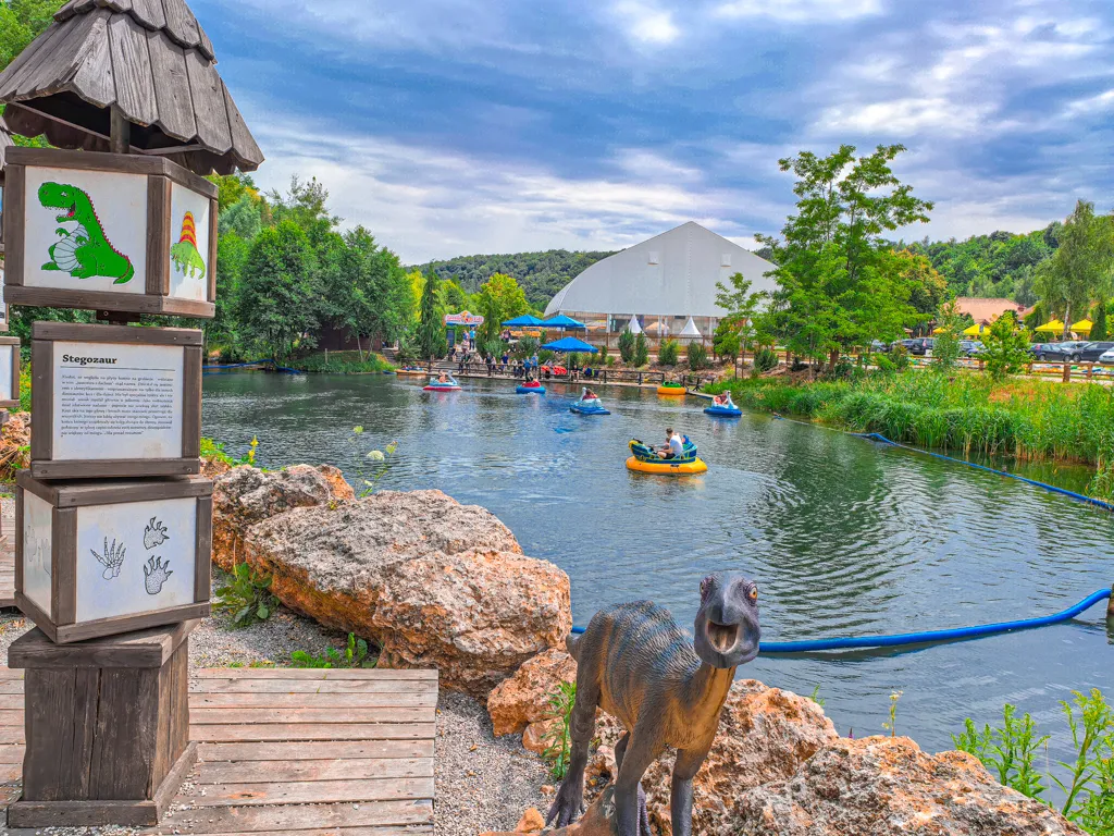 Atrakcje w Bałtowie, które musisz zobaczyć – niezapomniane miejsca i przeżycia