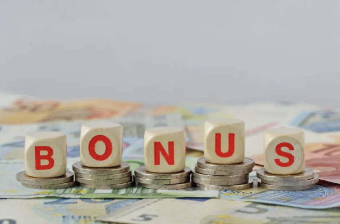 Jak mechaniki bonusów przeniosły się ze świata rozrywki do aplikacji fitness i zakupów online