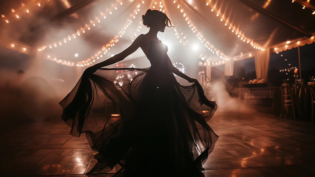 Czarna sukienka na wesele: Stylizacje, które zachwycą!