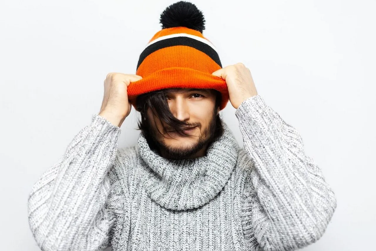 Jaka czapka dla mężczyzny: 5 stylowych i ciepłych propozycji
