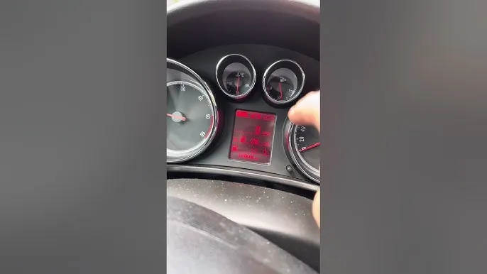 Wymuszone wypalanie DPF Insignia: Ocal silnik, zrób to sam!