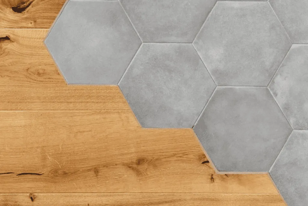 Czym połączyć panel z płytką? Najlepsze metody i porady praktyczne