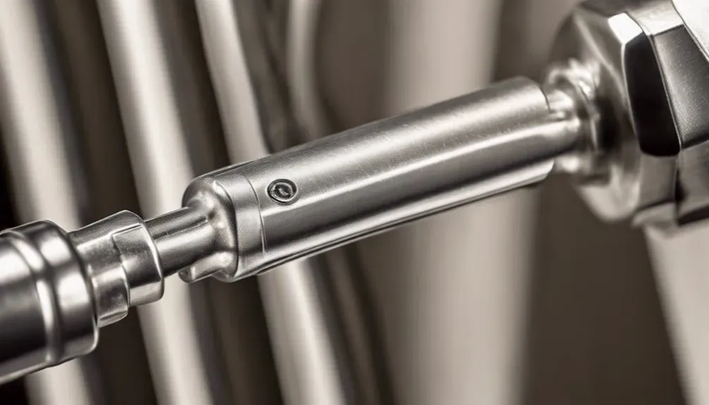 Jaki klucz do zaworów grzejnikowych? Odkryj idealne rozwiązania i rozmiary