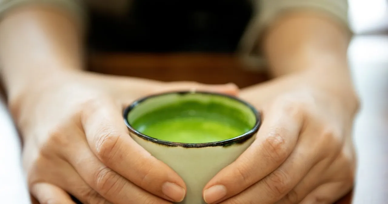 Matcha czy zielona herbata – co wybrać dla lepszego zdrowia?