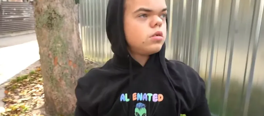 Mini Jack karzeł ile ma lat? Zaskakująca historia jego kariery