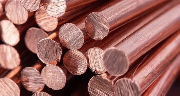 Ile kosztuje kilogram miedzi w skupie? Sprawdź aktualne ceny i różnice