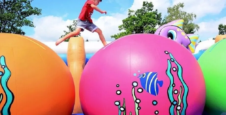 Gdzie wybrać się z dzieckiem, aby spędzić niezapomniane wakacje?