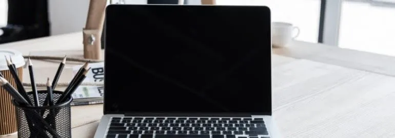 Jak obrócić ekran w Windows i uniknąć problemów z wyświetlaniem