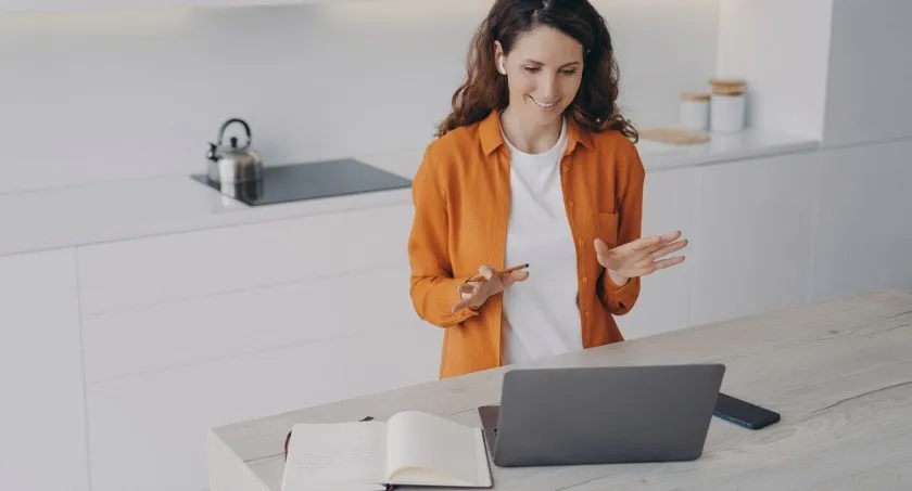 Jak zatrudnić praktykanta ucznia i uniknąć błędów w procesie