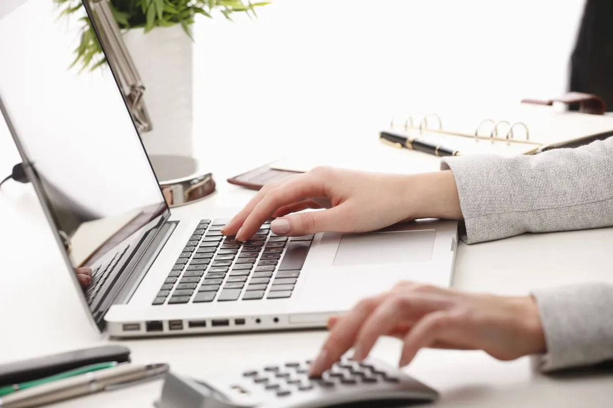 Jak bez trudu obliczyć 3% oprocentowania w skali roku krok po kroku