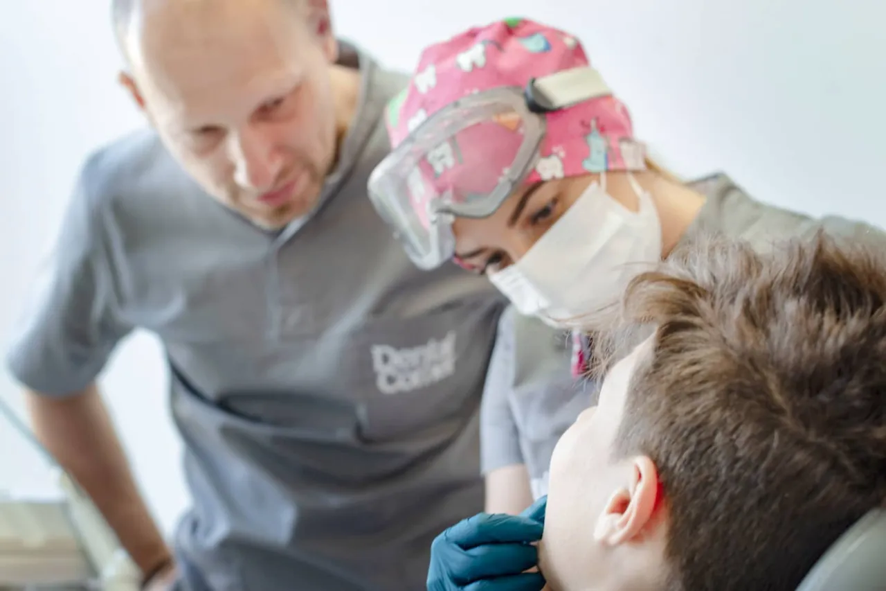 Ile kosztuje leczenie zębów pod narkozą? Poznaj szczegóły cenowe