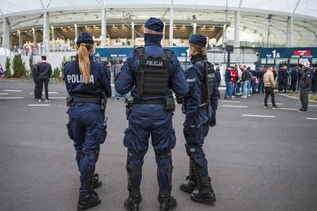Jakie badania do policji musisz przejść? Wymagania i koszty rekrutacji