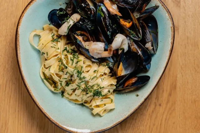 Gdzie zjeść w Bielsku-Białej: najlepsze miejsca, które musisz poznać